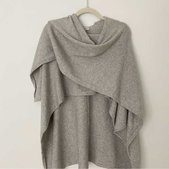 Aritzia Babaton Wool Cashmere Wrap Shawl Cardigan grey size XS - Picture 3 of 10